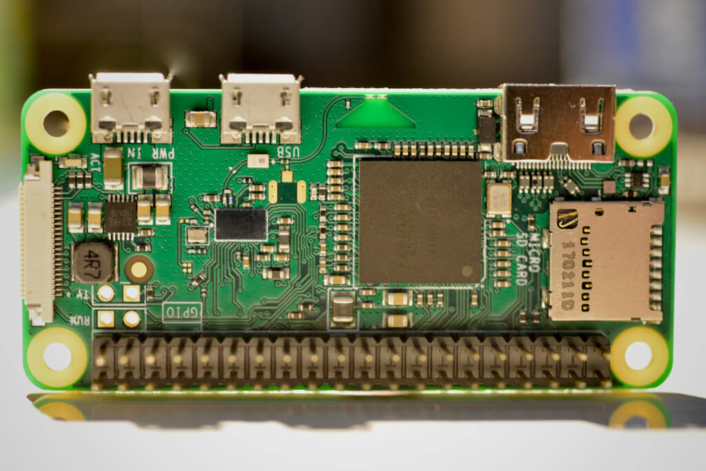 Macro photograph of a microcomputer circuit board symbolizing modern quantum computing technology